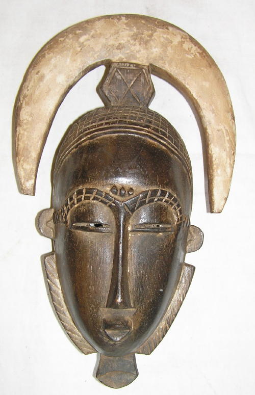 masque africain femme
